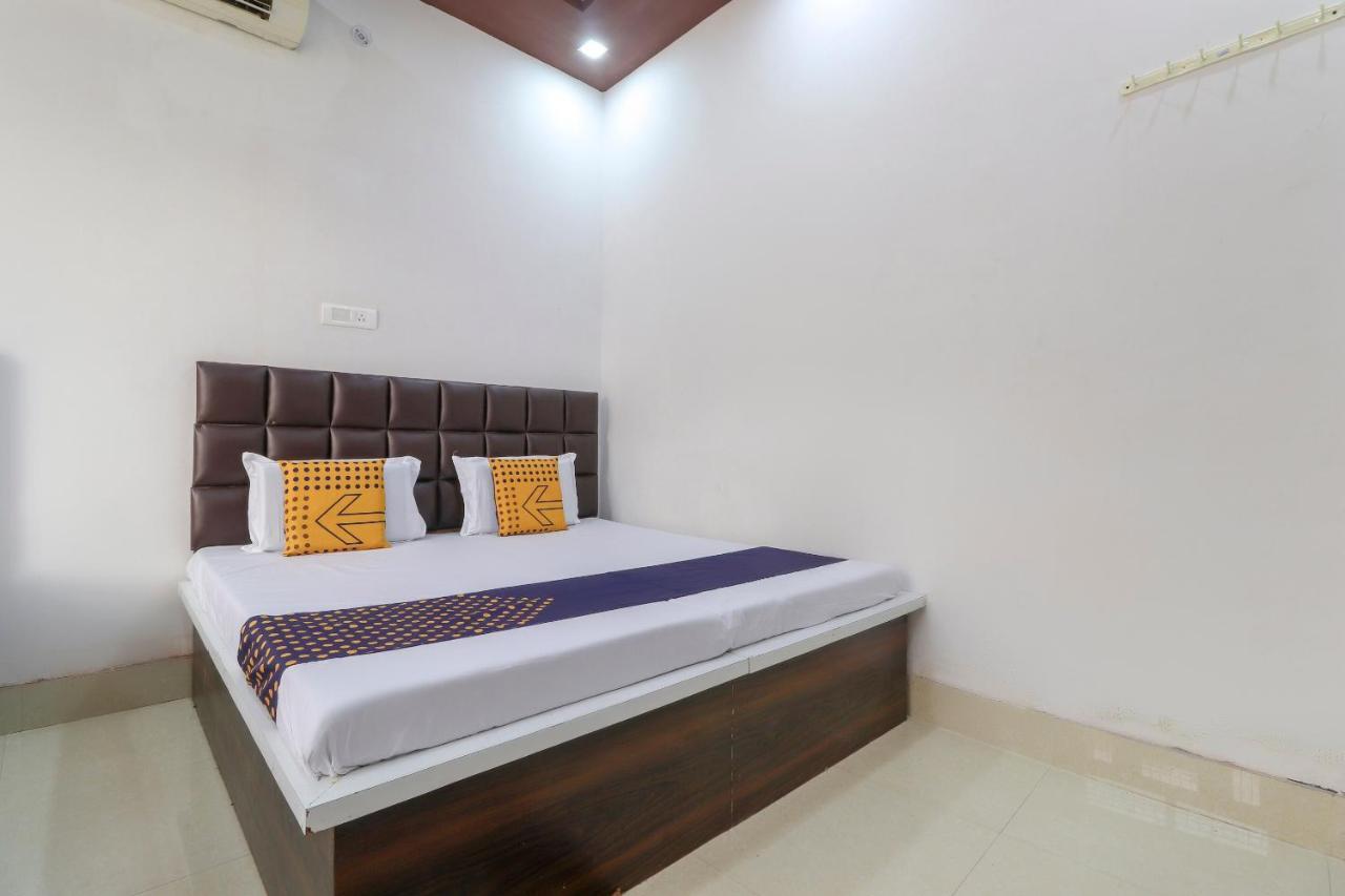 Roorkee Spot On 75178 Hotel Arman المظهر الخارجي الصورة